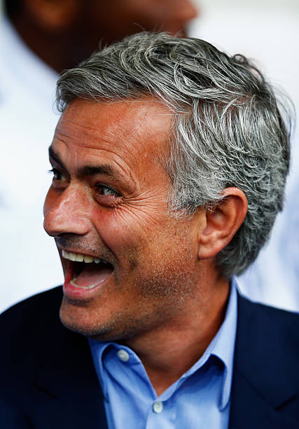jose mourinho laughing