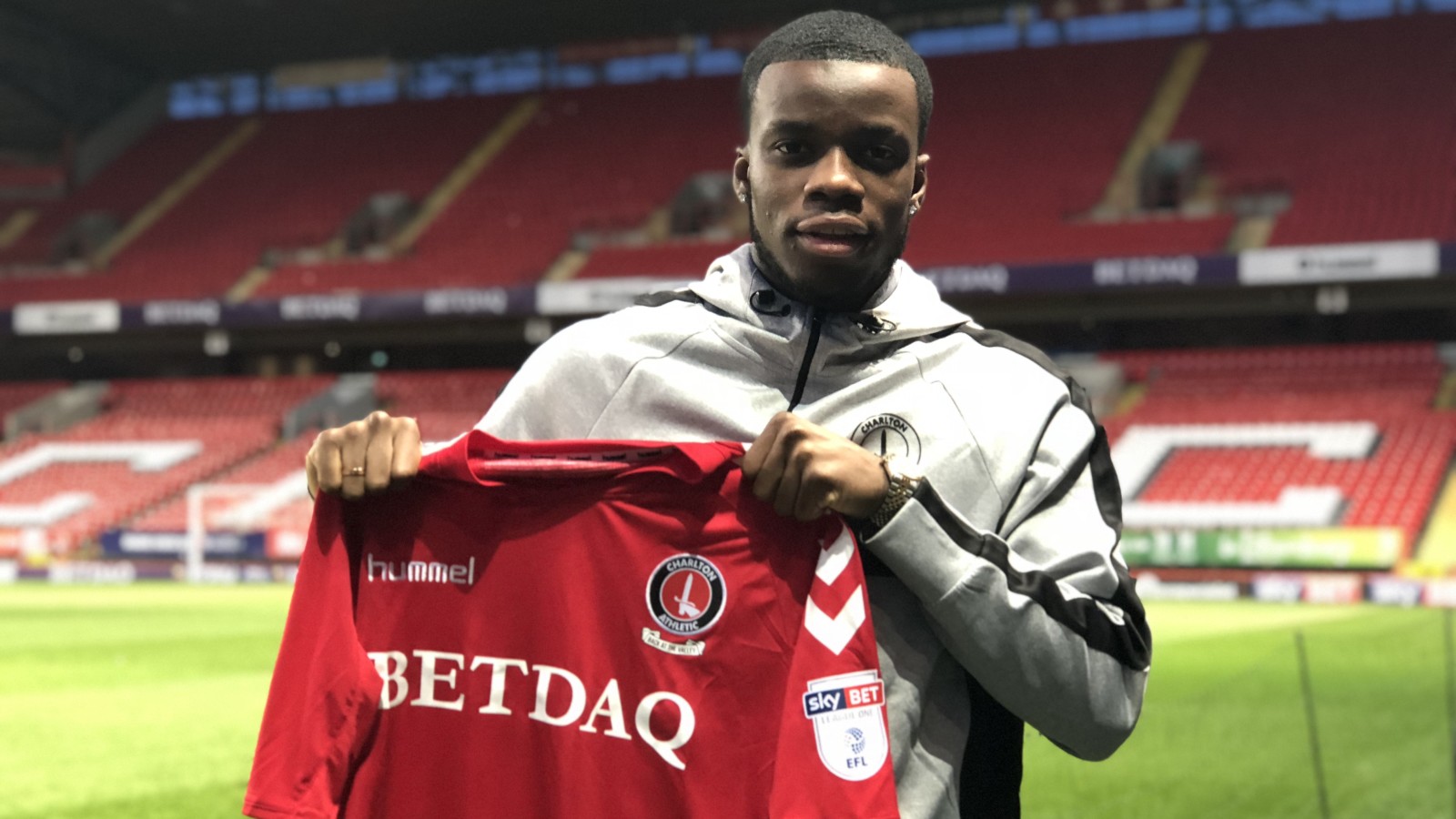 mavididi charlton shirt