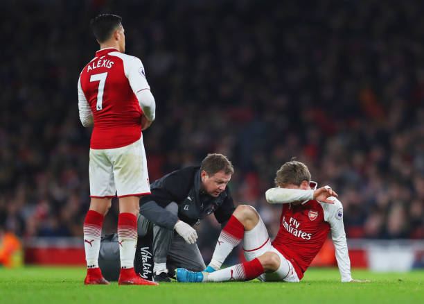 Koscielny and Monreal return for Palace clash 2 monreal liverpool