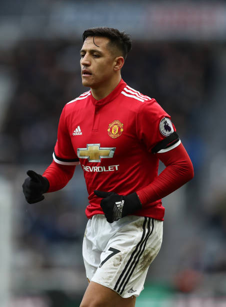 alexis sanchez united 3