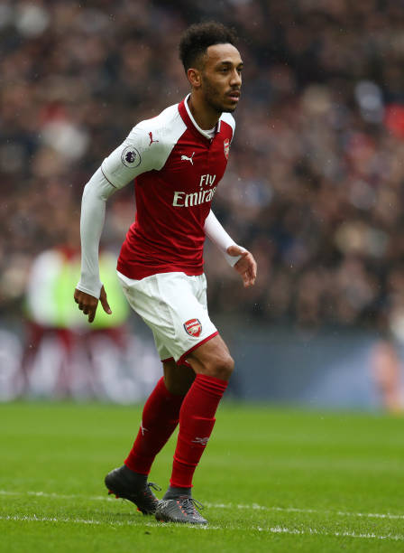 Why Mkhitaryan and Aubameyang struggled against Tottenham 2 aubameyang spurs 2