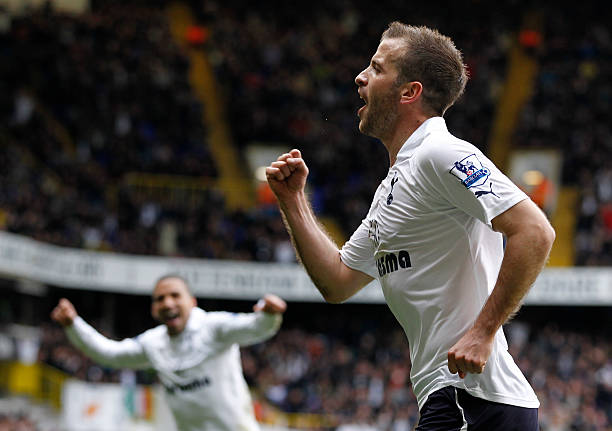 Tottenham Hotspur's Dutch Rafael van der Vaart celebrates scoring his goal during an English Premier League football match between Tottenham Hotspu...