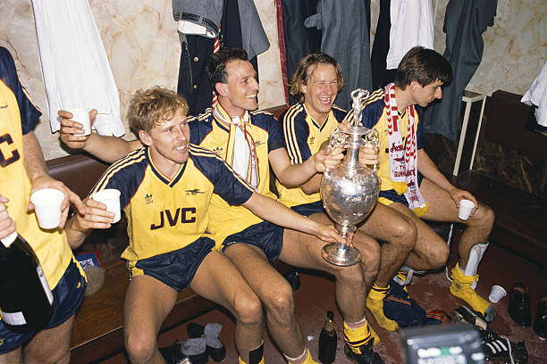 Paul Merson: This time last year, I wanted to kill myself 3 LIVERPOOL, UNITED KINGDOM - MAY 26: Arsenal players from left Kevin Richardson, Steve Bould, Paul Merson and Alan Smith celebrate in the dressing room with the League Division One trophy after Arsenal had beaten Liverpool 2-0 in the final game of the season to pip Liverpool to the title, at Anfield on May 26, 1989 in Liverpool, England. (Photo by Allsport/Getty Images)