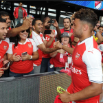 oxlade chamberlain arsenal fans 2