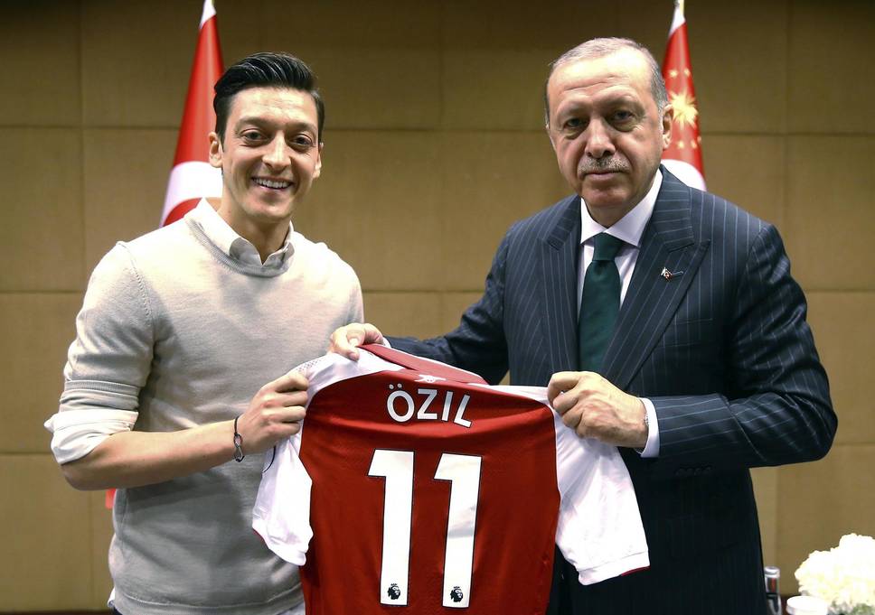ozil erdogan