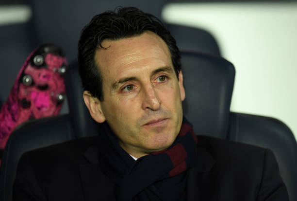 PARIS, FRANCE - MARCH 06: Unai Emery, head coach of PSG looks on prior to the UEFA Champions League Round of 16 Second Leg match between Paris Sain...