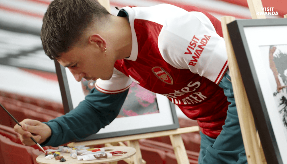 hector bellerin gorilla painting e1601201184785