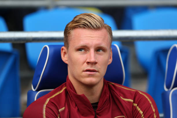 bernd leno bench