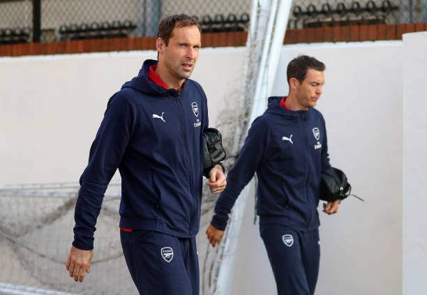 Unai Emery to make 9 changes: Predicted Arsenal lineup vs Qarabag 2 LONDON, ENGLAND - OCTOBER 28: Petr Cech of Arsenal (L) and Stephan Lichtsteiner of Arsenal arrive at the stadium prior to the Premier League match between Crystal Palace and Arsenal FC at Selhurst Park on October 28, 2018 in London, United Kingdom. (Photo by Catherine Ivill/Getty Images)