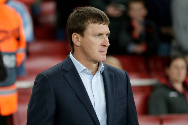 LONDON, ENGLAND - SEPTEMBER 20: Vasyl Sachko, Manager of Vorskla Poltava looks on prior to the UEFA Europa League Group E match between Arsenal and Vorskla Poltava at Emirates Stadium on September 20, 2018 in London, United Kingdom. (Photo by Henry Browne/Getty Images)