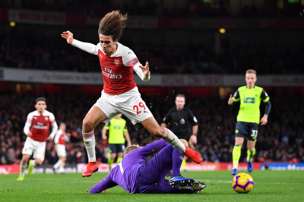 Unai Emery hails Gunedouzi ahead of Brighton game 2 guendouzi diving