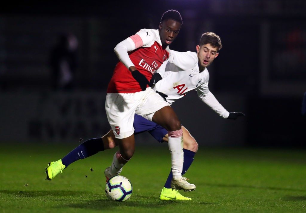 Official: James Olayinka signs professional terms with Arsenal 2 BOREHAMWOOD, ENGLAND - JANUARY 17: James Olayinka of Arsenal competes with Maurizio Pochettino of Tottenham Hotspur during the FA Youth Cup Fourth Round between Arsenal and Tottenham Hotspur at Meadow Park on January 17, 2019 in Borehamwood, England. (Photo by Catherine Ivill/Getty Images)