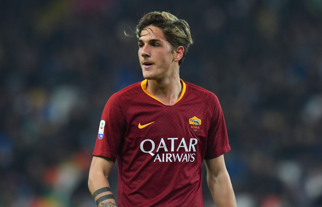 UDINE, ITALY - NOVEMBER 24: Nicolò Zaniolo of AS Roma looks on during the Serie A match between Udinese and AS Roma at Stadio Friuli on November 24...