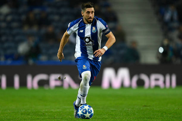 PORTO, PORTUGAL - NOVEMBER 28: Hector Herrera of FC Porto in action during the Group D match of the UEFA Champions League between FC Porto and FC S...