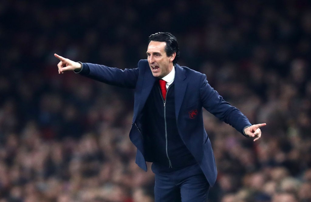LONDON, ENGLAND - FEBRUARY 27: Unai Emery, Manager of Arsenal gives his team instructions during the Premier League match between Arsenal FC and AF...