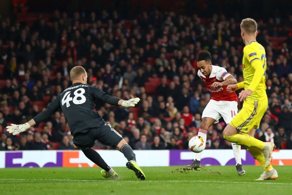 LONDON, ENGLAND - FEBRUARY 21: Pierre-Emerick Aubameyang of Arsenal misses a chance during the UEFA Europa League Round of 32 Second Leg match between Arsenal and BATE Borisov at Emirates Stadium on February 21, 2019 in London, United Kingdom. (Photo by Clive Rose/Getty Images)