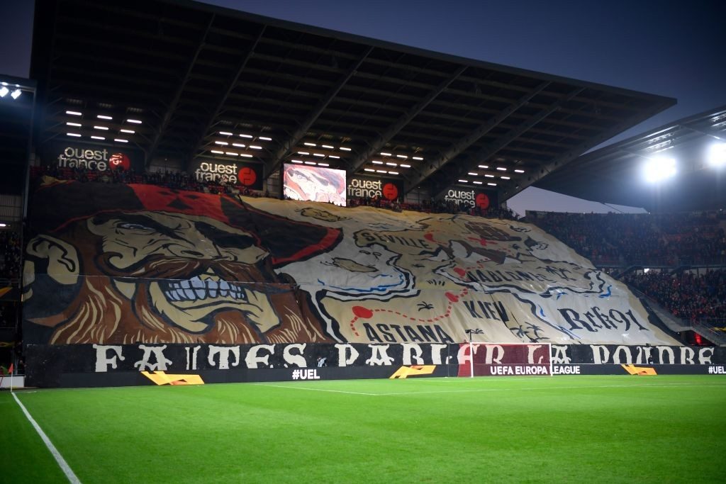 Unai Emery to make 5 changes: Predicted Arsenal lineup vs Rennes 2 Rennes' supporters unveil a giant tifo before the UEFA Europa League round of 32 first-leg football match between Rennes and Real Betis at the Roazhon Park stadium in Rennes, western France, on February 14, 2019. (Photo by DAMIEN MEYER / AFP / Getty Images)
