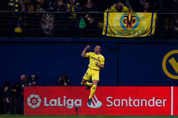 VILLAREAL, SPAIN - JANUARY 03: Santi Cazorla of Villarreal CF celebrates after scoring the opening goal during the La Liga match between Villarreal...