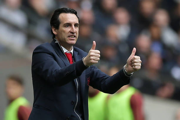 Arsenal's Spanish head coach Unai Emery gestures on the touchline during the English Premier League football match between Tottenham Hotspur and Ar...