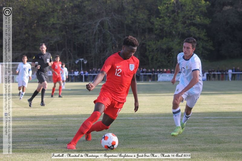 Daniel Oyegoke facing Argentina at the Montaigu Tournament. (Photo via Facebook / JZPhotography85)