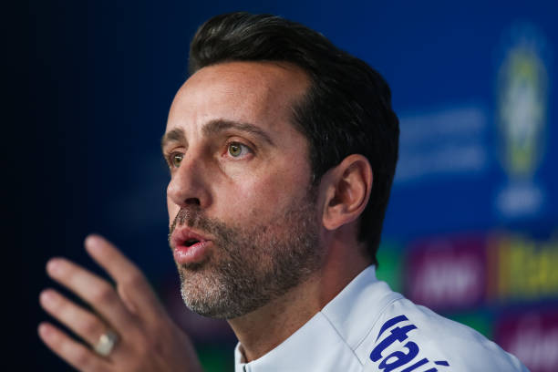 TERESOPOLIS, BRAZIL - MAY 21: The General Coordinator of the Brazilian national football team, Edu Gaspar, attends a press conference at Granja Com...