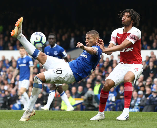He was worse than you think: Brutal Arsenal player ratings after Everton defeat 4 LIVERPOOL, ENGLAND - APRIL 07: Richarlison of Everton is challenged by Mohamed Elneny of Arsenal during the Premier League match between Everton FC and Arsenal FC at Goodison Park on April 07, 2019 in Liverpool, United Kingdom. (Photo by Jan Kruger/Getty Images)