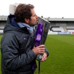 BOREHAMWOOD, ENGLAND - MAY 11: Joe Montemurro manager of Arsenal poses with the Women's Super League trophy after the WSL match between Arsenal Women and Manchester City Women at Meadow Park on May 11, 2019 in Borehamwood, England. (Photo by Catherine Ivill/Getty Images)