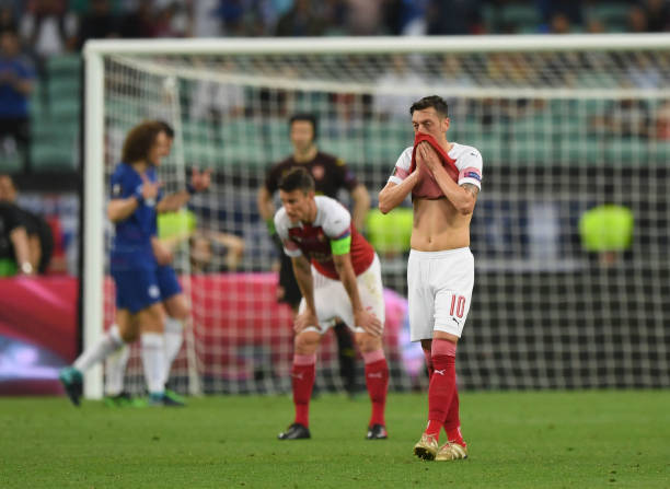 BAKU, AZERBAIJAN - MAY 29: Mesut Ozil of Arsenal looks dejected during the UEFA Europa League Final between Chelsea and Arsenal at Baku Olimpiya St...