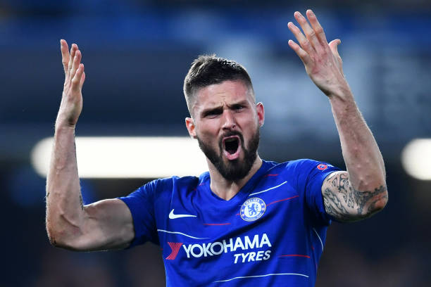 LONDON, ENGLAND - MAY 09: Olivier Giroud of Chelsea reacts during the UEFA Europa League Semi Final Second Leg match between Chelsea and Eintracht ...