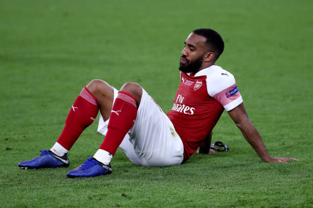 BAKU, AZERBAIJAN - MAY 29: Alexandre Lacazette of Arsenal reacts at the full time whistle after his teams defeat during the UEFA Europa League Final between Chelsea and Arsenal at Baku Olimpiya Stadionu on May 29, 2019 in Baku, Azerbaijan. (Photo by Alex Grimm/Getty Images)