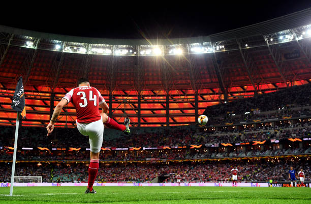 Granit Xhaka makes curious statement about Unai Emery 2 BAKU, AZERBAIJAN - MAY 29: Granit Xhaka of Arsenal takes a corner kick during the UEFA Europa League Final between Chelsea and Arsenal at Baku Olimpiya Stadionu on May 29, 2019 in Baku, Azerbaijan. (Photo by Michael Regan/Getty Images)