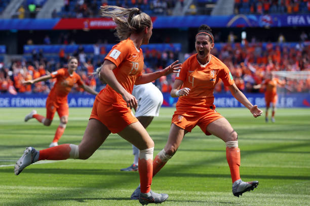 LE HAVRE, FRANCE - JUNE 11: Jill Roord of the Netherlands celebrates after scoring her team's first goal during the 2019 FIFA Women's World Cup Fra...