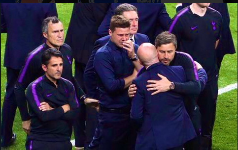 pochettino crying