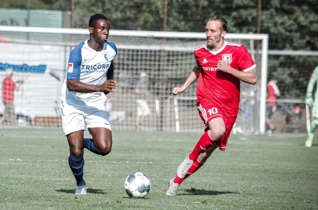 Jordi Osei-Tutu has a point to prove as he prepares to face Hamburg and Xavier Amaechi 2 D fBBNEXYAAUG6V
