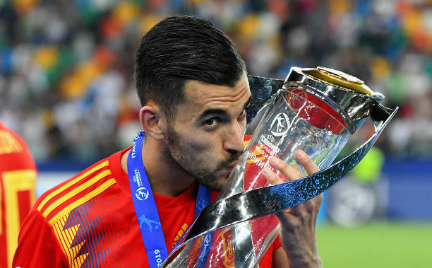 UDINE, ITALY - JUNE 30: Dani Ceballos of Spain celebrates the victory with the trophy at the end the 2019 UEFA U-21 Final between Spain and Germany...