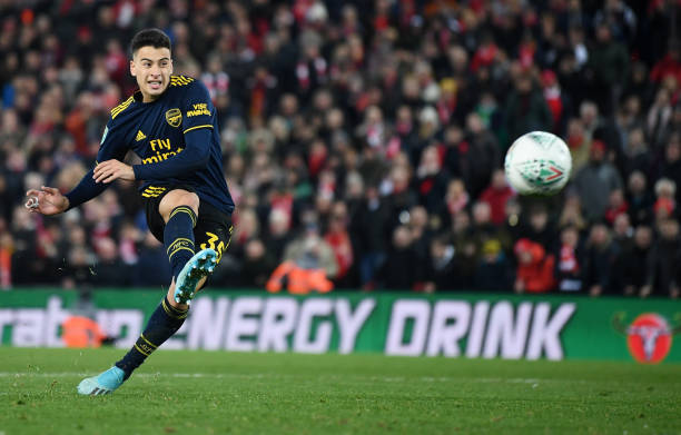 LIVERPOOL, ENGLAND - OCTOBER 30: Gabriel Martinelli of Arsenal scores his sides third penalty during the penalty shoot out during the Carabao Cup R...