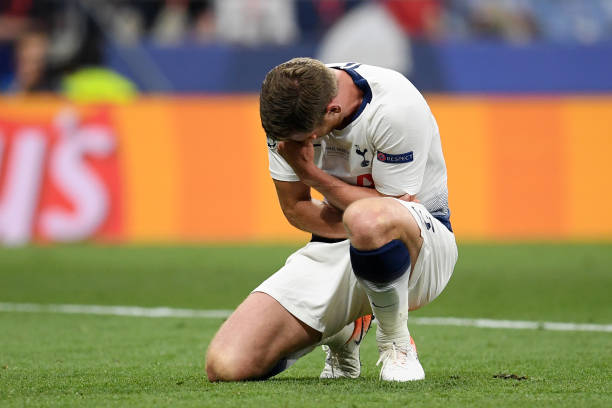 Tottenham anti-Arsenal clause makes Toby Alderweireld move highly unlikely 2 MADRID, SPAIN - JUNE 01: Toby Alderweireld of Tottenham Hotspur reacts with an injury during the UEFA Champions League Final between Tottenham Hotspur and Liverpool at Estadio Wanda Metropolitano on June 01, 2019 in Madrid, Spain. (Photo by Matthias Hangst/Getty Images)