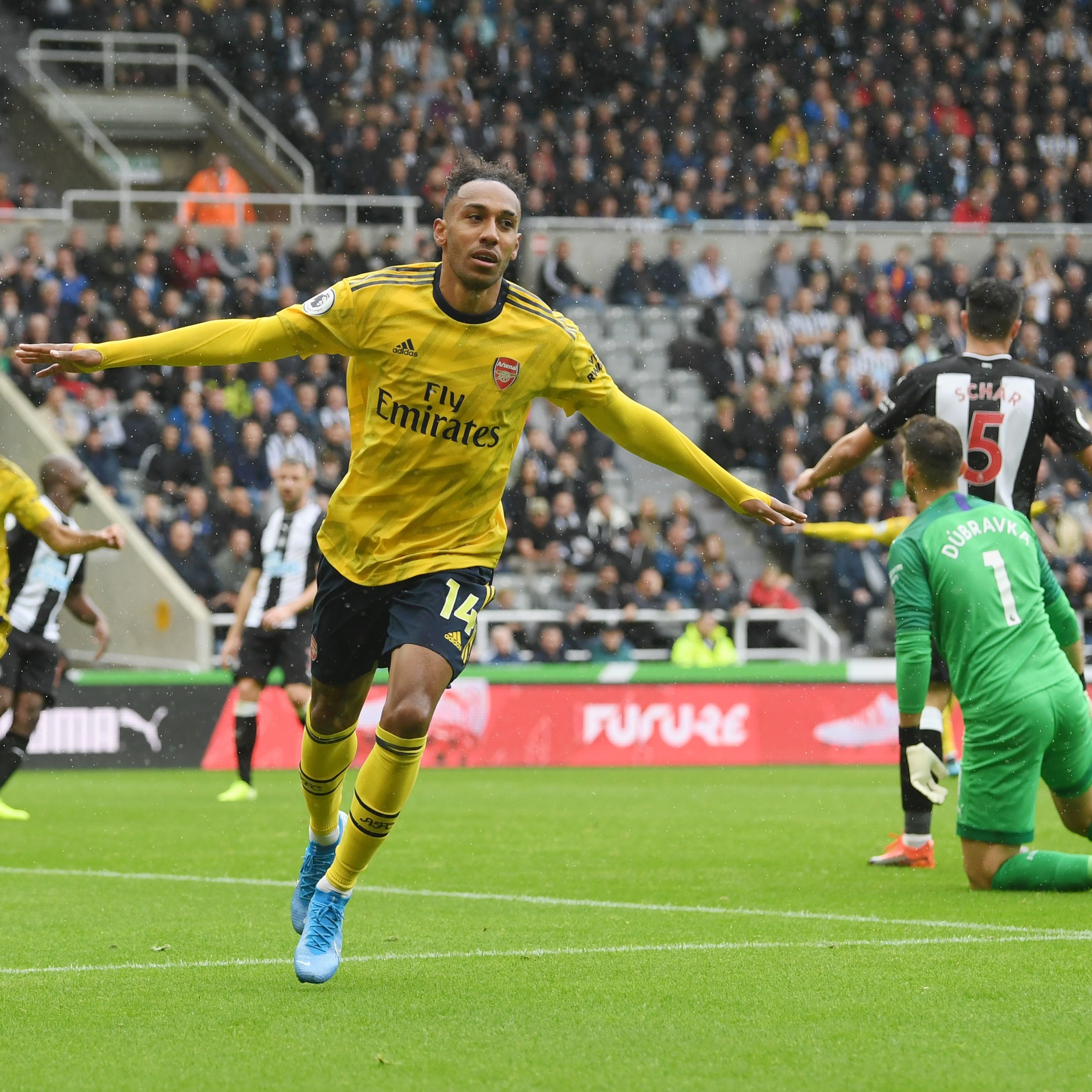 Pierre-Emerick Aubameyang after scoring against Newcastle United (Photo via Twitter / Arsenal)