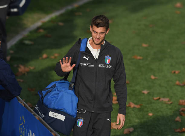 FLORENCE, ITALY - NOVEMBER 12: Daniele Rugani of Italy looks on before training session at Centro Tecnico Federale di Coverciano on November 12, 20...