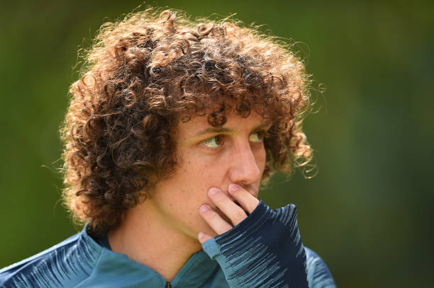 COBHAM, ENGLAND - MAY 08: David Luiz of Chelsea walks out to train prior to the Chelsea Training Session on the eve of their UEFA Europa League sem...