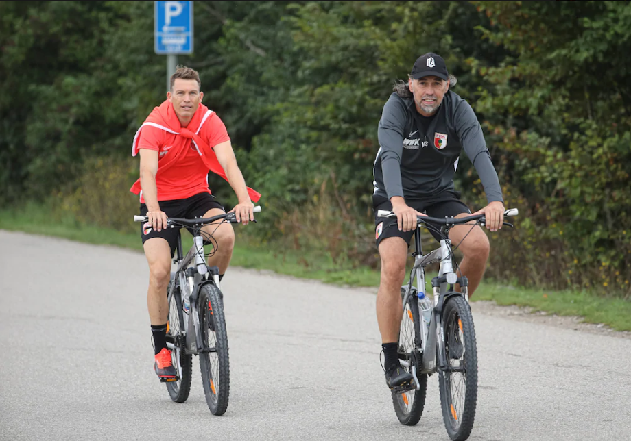 stephan lichtsteiner augsburg