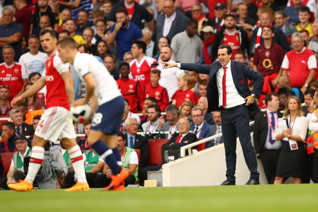 Arsenal vs Spurs player ratings: Gunners disappointed to settle for draw despite comeback 2 LONDON, ENGLAND - SEPTEMBER 01: Unai Emery, Manager of Arsenal gives his team instructions during the Premier League match between Arsenal FC and Tottenham Hotspur at Emirates Stadium on September 01, 2019, in London, United Kingdom. (Photo by Julian Finney/Getty Images)