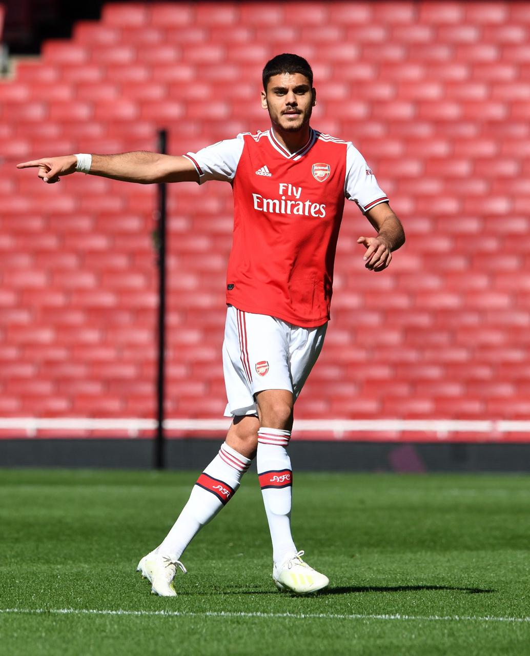Konstantinos Mavropanos with the Arsenal u23s (Photo via Twitter / DMavropanos)