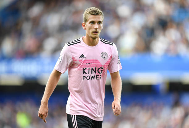 LONDON, ENGLAND - AUGUST 18: Dennis Praet of Leicester City looks on during the Premier League match between Chelsea FC and Leicester City at Stamf...