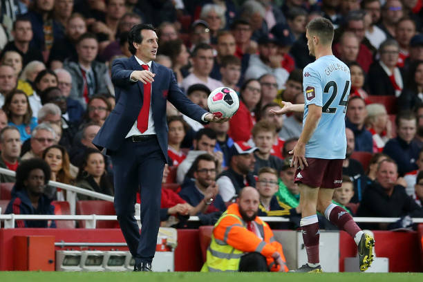 He's learning: Unai Emery calls on fans to support Granit Xhaka 1 FRANKFURT AM MAIN, GERMANY - SEPTEMBER 19: Granit Xhaka of Arsenal applauds the fans after the UEFA Europa League group F match between Eintracht Frankfurt and Arsenal FC at on September 19, 2019 in Frankfurt am Main, Germany. (Photo by Christian Kaspar-Bartke/Bongarts/Getty Images)
