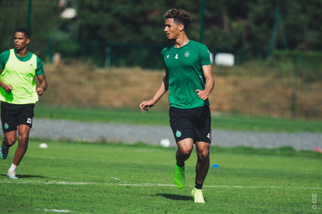 William Saliba back in training for Saint-Etienne after injury 2 William Saliba back in training via ASSE