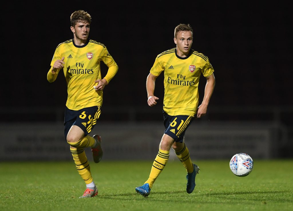 Zak Swanson and Nathan Tormey with the Arsenal u21s against Peterborough United (Photo via Twitter / ArsenalAcademy)