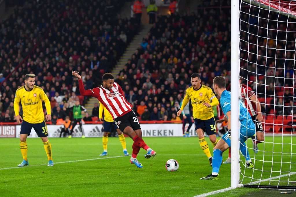 SHEFFIELD, ENGLAND - OCTOBER 21: Lys Mousset of Sheffield United scores the winning goal during the Premier League match between Sheffield United and Arsenal FC at Bramall Lane on October 21, 2019, in Sheffield, United Kingdom. (Photo by Michael Regan/Getty Images)