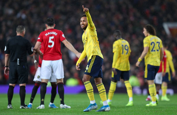 Pierre-Emerick Aubameyang misses out on PFA POTM award but still in contention for another 2 pierre emerick aubameyang v united 2