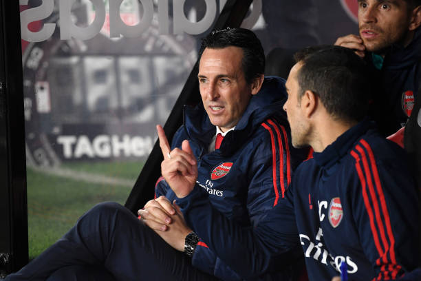 Robin van Persie: I don't think Arsenal have improved under Unai Emery 3 SHEFFIELD, ENGLAND - OCTOBER 21: Unai Emery, Manager of Arsenal looks on ahead of the Premier League match between Sheffield United and Arsenal FC at Bramall Lane on October 21, 2019 in Sheffield, United Kingdom. (Photo by Michael Regan/Getty Images)